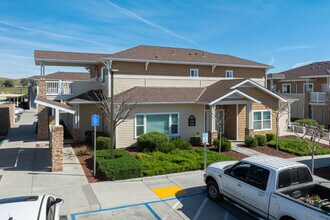 Arroyo del Camino in Avenal, CA - Building Photo - Building Photo