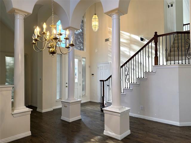 2704 Meadow Hills Ln in Plano, TX - Building Photo - Building Photo