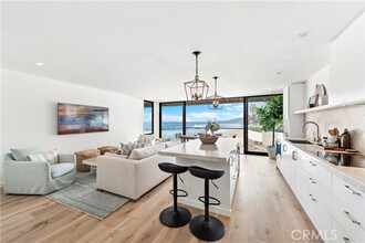 106 Blue Lagoon in Laguna Beach, CA - Building Photo - Building Photo