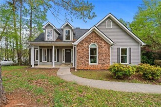 2504 Pemmican Run in Gainesville, GA - Building Photo - Building Photo