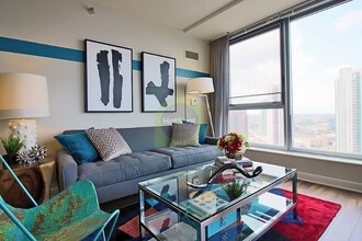 244 N Canal St in Chicago, IL - Building Photo - Building Photo