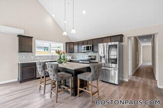 3 Elm St in Boston, MA - Building Photo - Building Photo