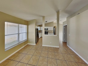 9623 Hollyhill Dr in Orlando, FL - Building Photo - Building Photo