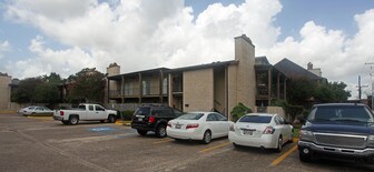 Kings Country in Lafayette, LA - Building Photo