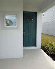 5726 Gingham Dr in Kissimmee, FL - Foto de edificio - Building Photo