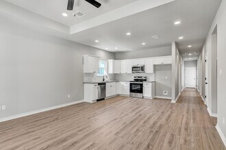 9846 Golden Ln in Lumberton, TX - Building Photo - Building Photo