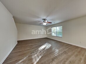 2163 Sage Meadows Dr in Winston-Salem, NC - Foto de edificio - Building Photo