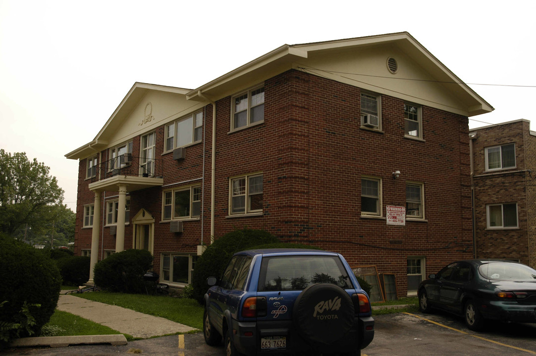 442 N Ardmore Ave in Villa Park, IL - Building Photo