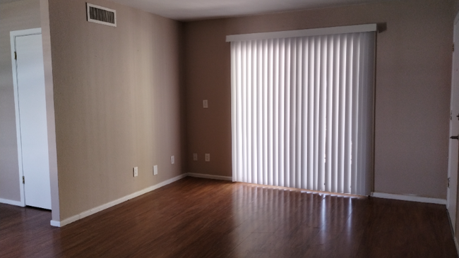 property at 15551 Sunland Gin Rd