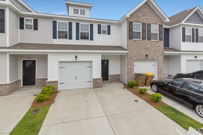property at 98 Horizon Ln