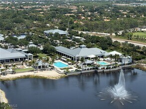 13925 Old Coast Rd in Naples, FL - Building Photo - Building Photo