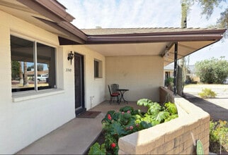 2749 S Rita Ln in Tempe, AZ - Building Photo - Building Photo