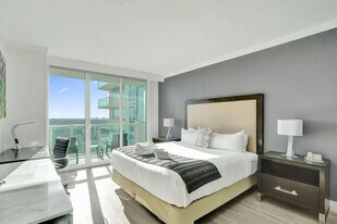 2889 McFarlane Rd, Unit SI ID1504116P in Miami, FL - Building Photo