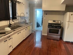 3187 Abbott Rd in Orchard Park, NY - Building Photo - Building Photo