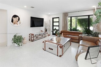 1235 Buchanan St in Hollywood, FL - Building Photo - Building Photo