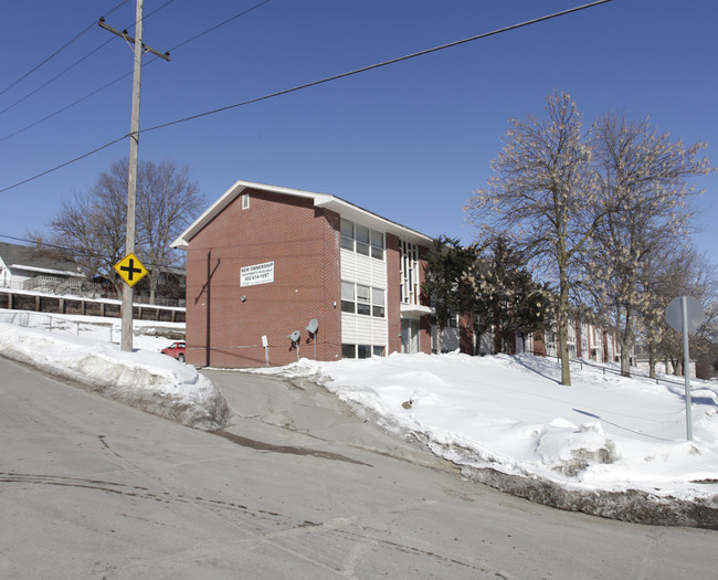 Bowling Green Apartments