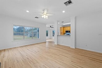 5512 William Holland Ave in Austin, TX - Building Photo - Building Photo