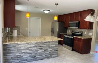 3804 SW 22nd St in Ocala, FL - Building Photo - Building Photo