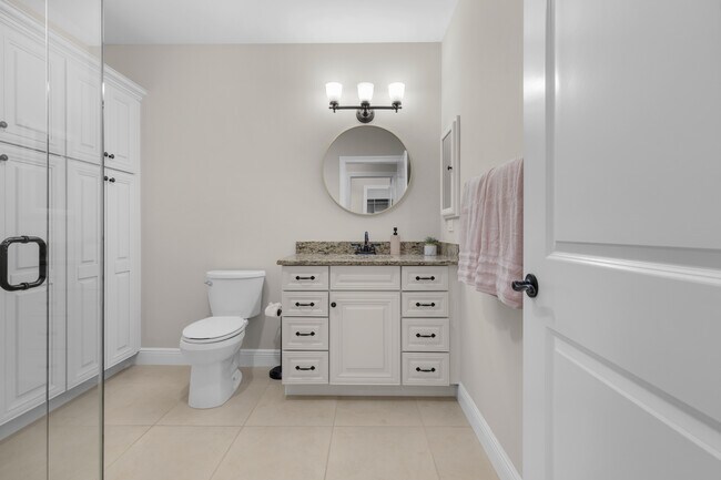 4400 Vanda Dr in Bonita Springs, FL - Building Photo - Building Photo