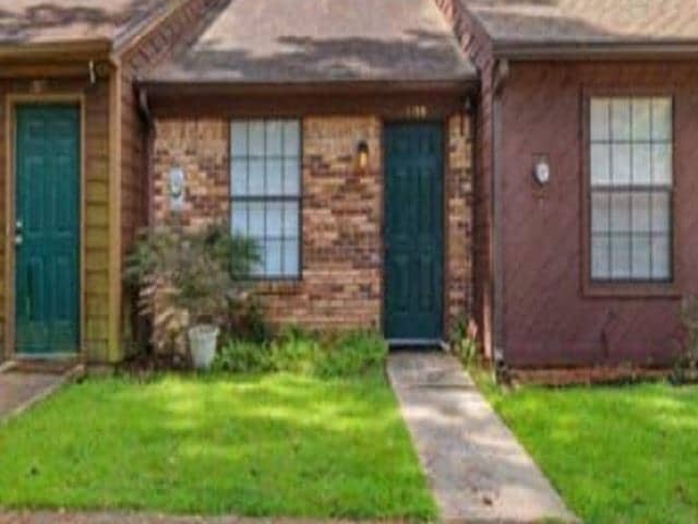 property at 1188 High Rd