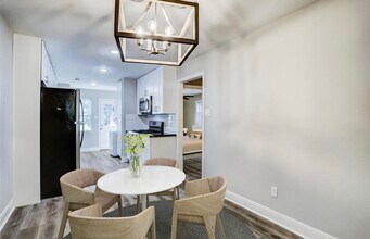 4127 Delhi St in Houston, TX - Building Photo - Building Photo