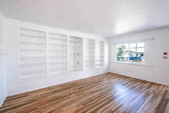 2405 Maclovia Ln in Santa Fe, NM - Building Photo - Building Photo