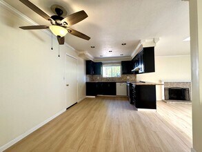 391 Bay St in San Jose, CA - Building Photo - Building Photo