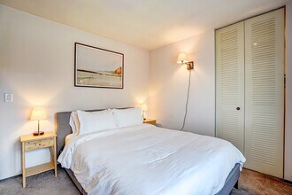 2601 University Ave in Madison, WI - Building Photo - Building Photo