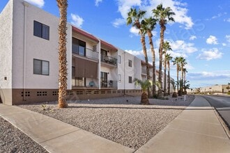 1850 Swanson Ave in Lake Havasu City, AZ - Building Photo - Building Photo