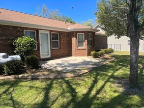 213 Westwood Dr in Warner Robins, GA - Building Photo - Building Photo