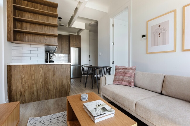 82 4th Ave in Brooklyn, NY - Building Photo - Building Photo