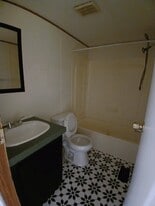4828 I-30 in Campbell, TX - Building Photo