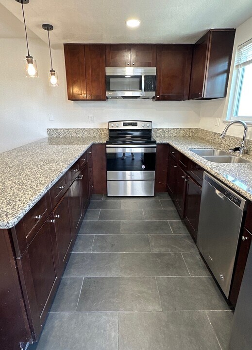 4609 W Sand Creek Ave in Las Vegas, NV - Building Photo