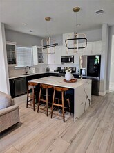 4425 Elmwood St in Houston, TX - Building Photo - Building Photo