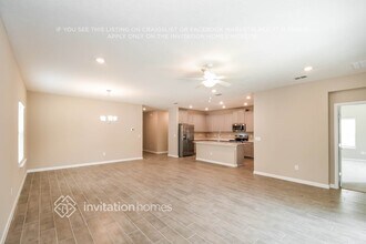 2468 Laylas Wy in Jacksonville, FL - Building Photo - Building Photo