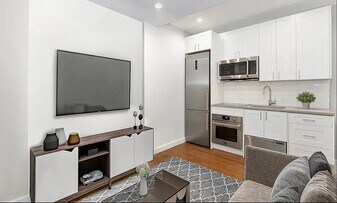 130 1st Ave in New York, NY - Building Photo