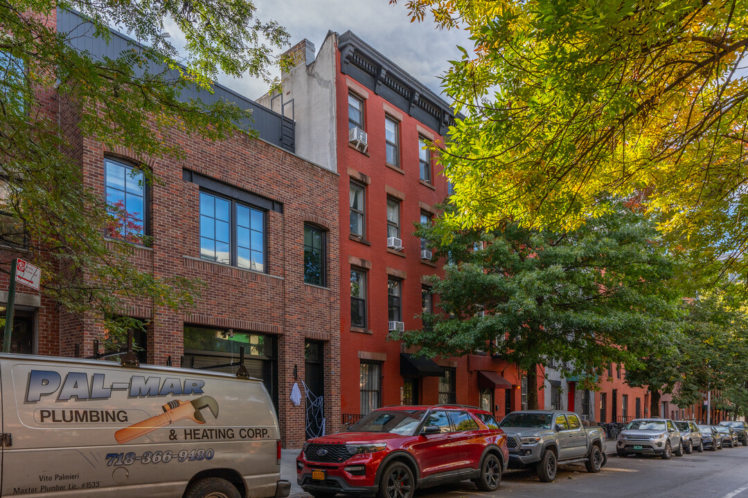 706 Sackett St in Brooklyn, NY - Building Photo