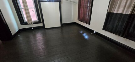 313 S Penn St, Unit 313 in Wheeling, WV - Foto de edificio - Building Photo