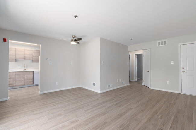 Sophias Place East in New Castle, DE - Building Photo - Interior Photo