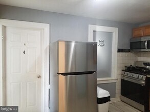 11 Whist Pl in Capitol Heights, MD - Building Photo - Building Photo