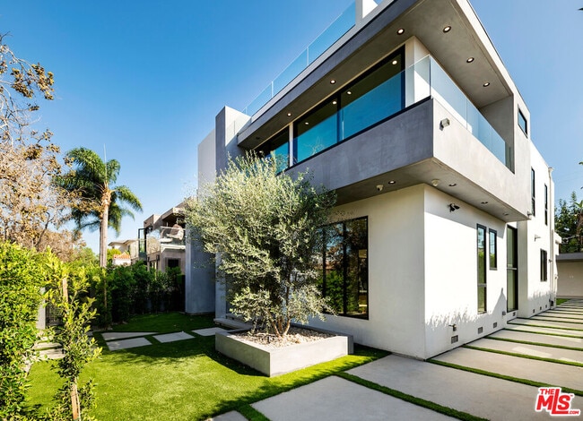 6430 Drexel Ave in Los Angeles, CA - Building Photo - Building Photo