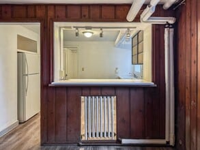 407 W Green St in Urbana, IL - Building Photo - Building Photo