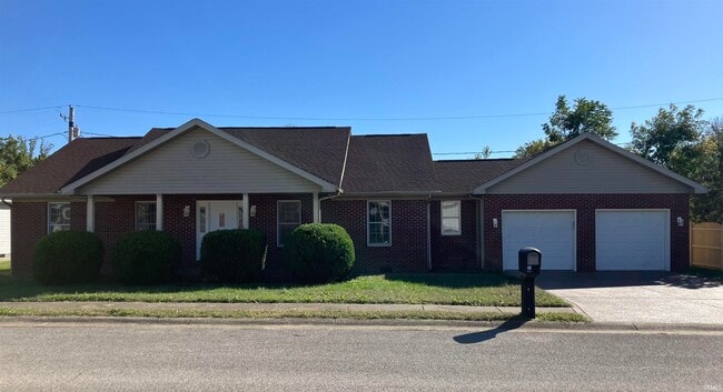 property at 8477 Countrywood Ct
