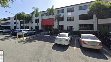 2587 Countryside Blvd in Clearwater, FL - Building Photo - Building Photo