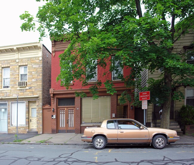 371 4th St in Troy, NY - Building Photo - Building Photo