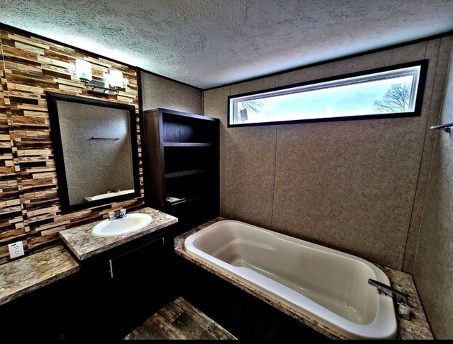 105 High St in Somerville, AL - Building Photo - Building Photo