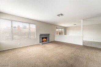7019 Grassy Knoll St in Las Vegas, NV - Building Photo - Building Photo