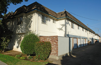 3312-3318 E Sierra Madre Ave in Fresno, CA - Building Photo - Building Photo