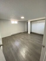 135 Davis Ave in Nampa, ID - Building Photo