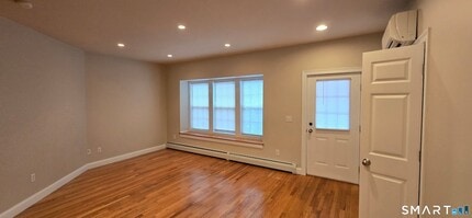 154 Washington St in Norwich, CT - Building Photo - Building Photo